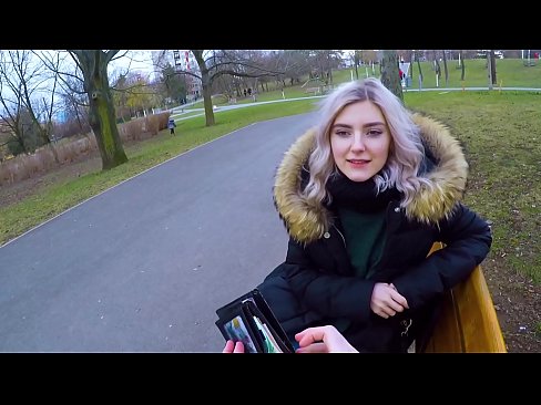 ❤️ Shlogtar cum te strainséir ar airgead - blowjob sa pháirc le Eva Elfie ❤️ Super porn uainn ga.sexonfire.ru ﹏